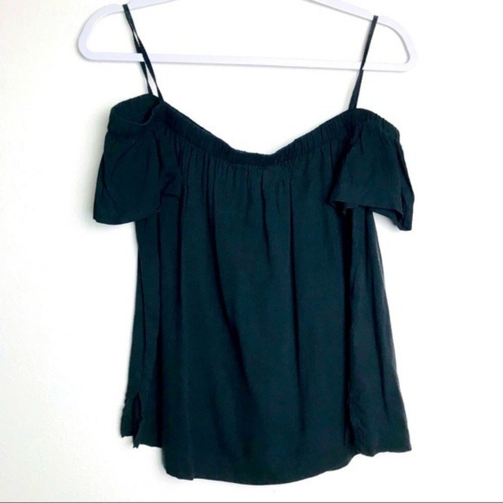 Cloth & Stone cold shoulder top sz L K